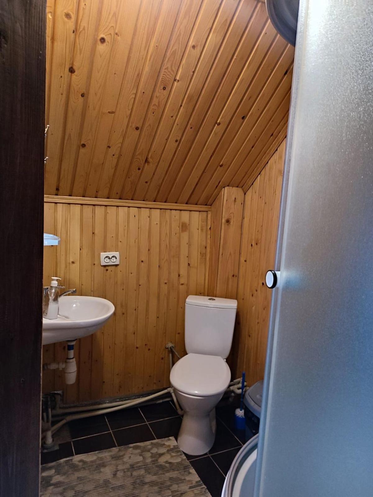 Садиба Гуцульський Двір Vorokhta Exterior photo