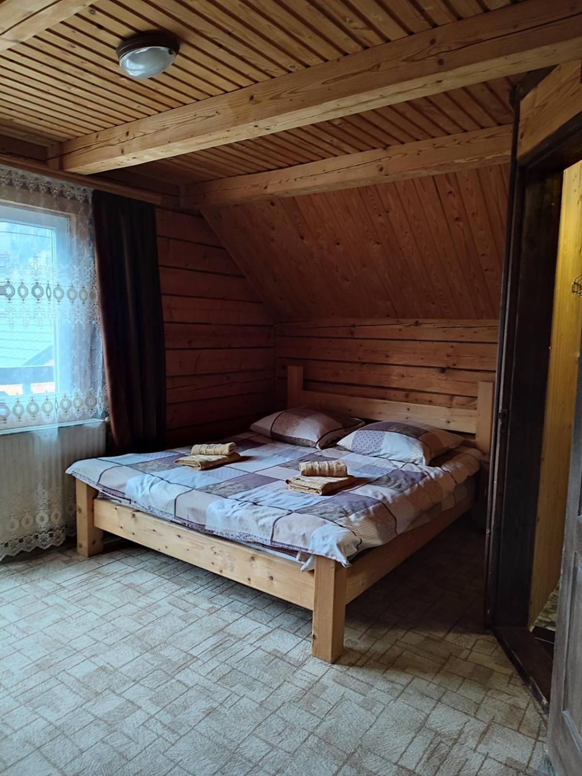 Садиба Гуцульський Двір Vorokhta Exterior photo