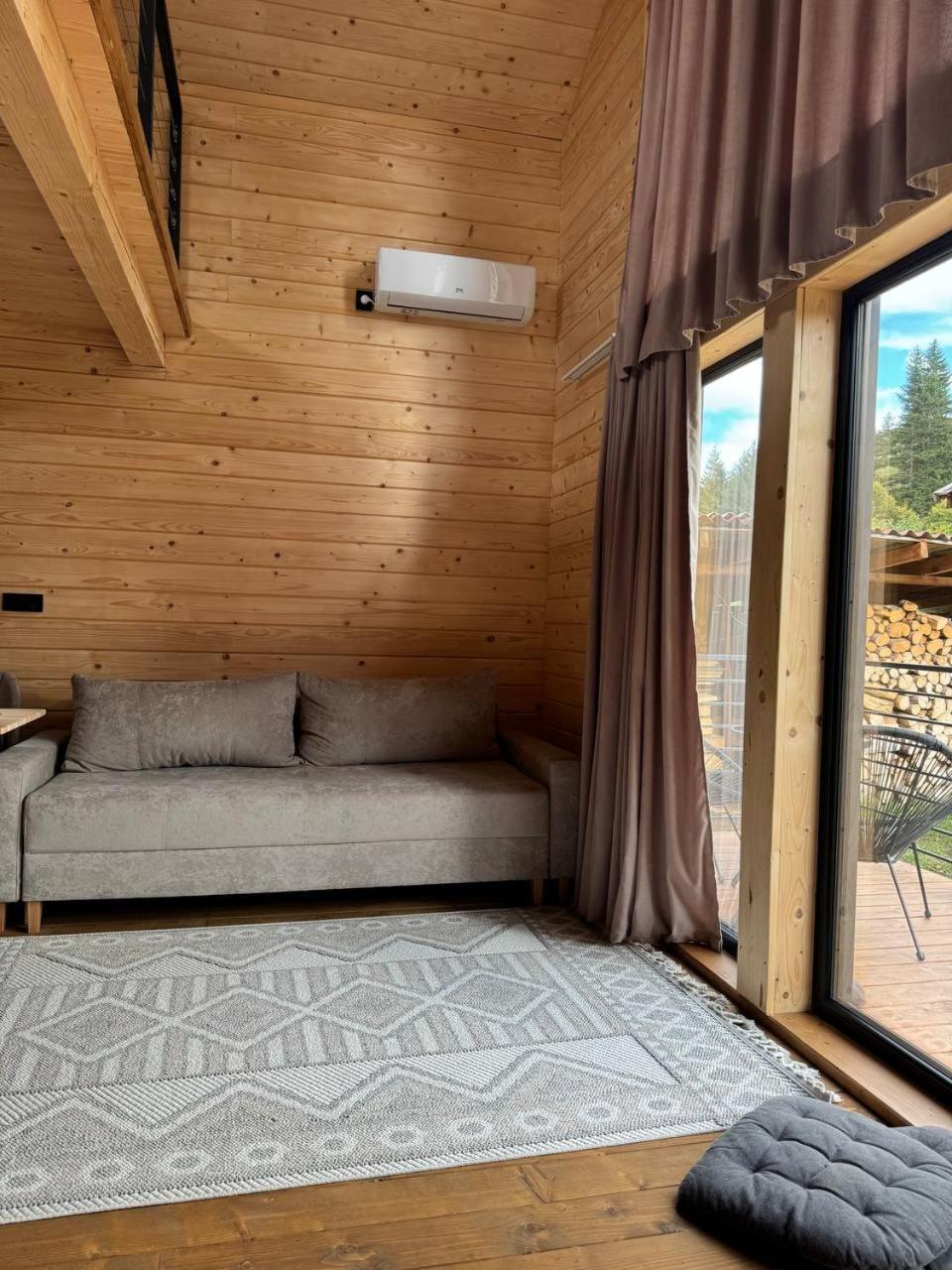 Садиба Гуцульський Двір Vorokhta Room photo